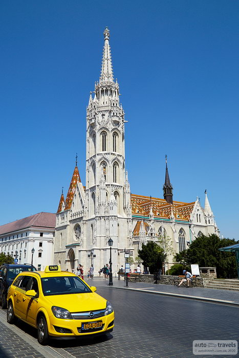 Driving to Budapest - autotravels