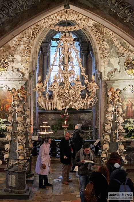 Костніца в Седліце, Кутна Гора на авто