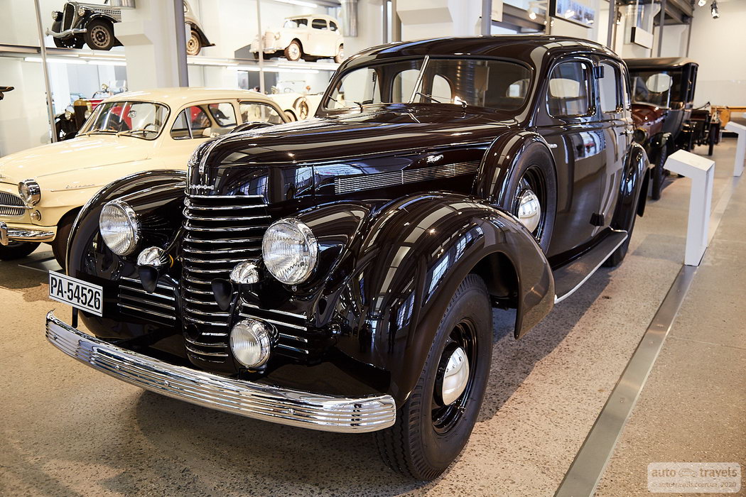 Завод та музей Шкода (Skoda) - автомобілем по Чехії