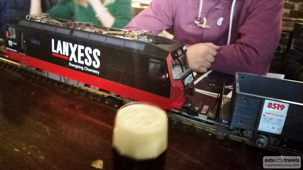 Ресторан Vytopna Railway - в Прагу на авто