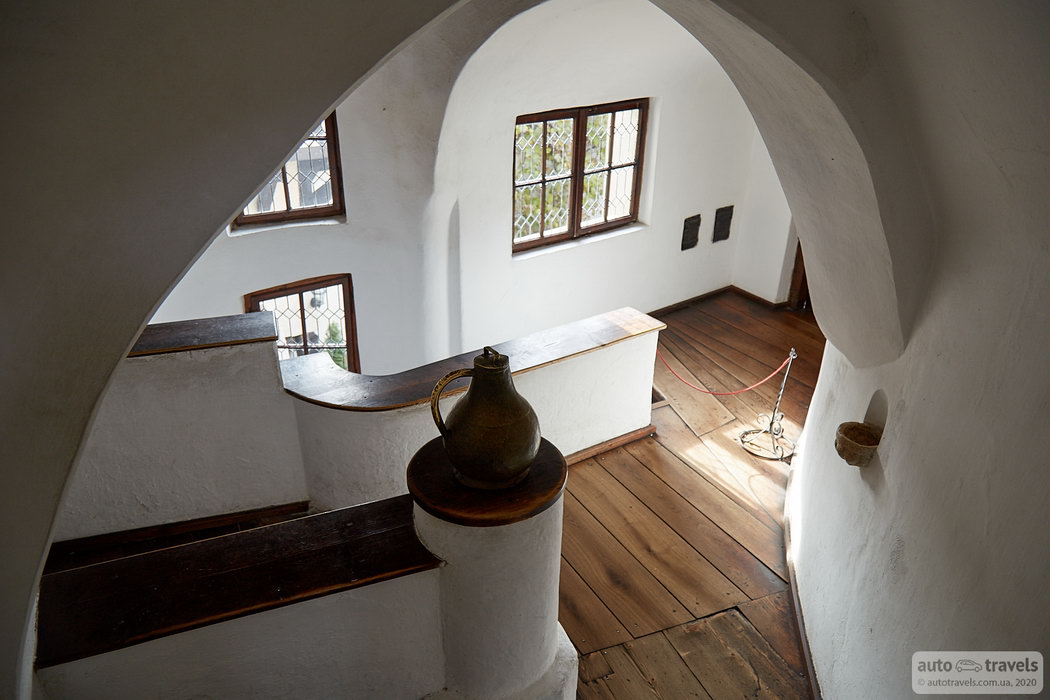 Замок Бран (Замок Дракули) –  Castelul Bran