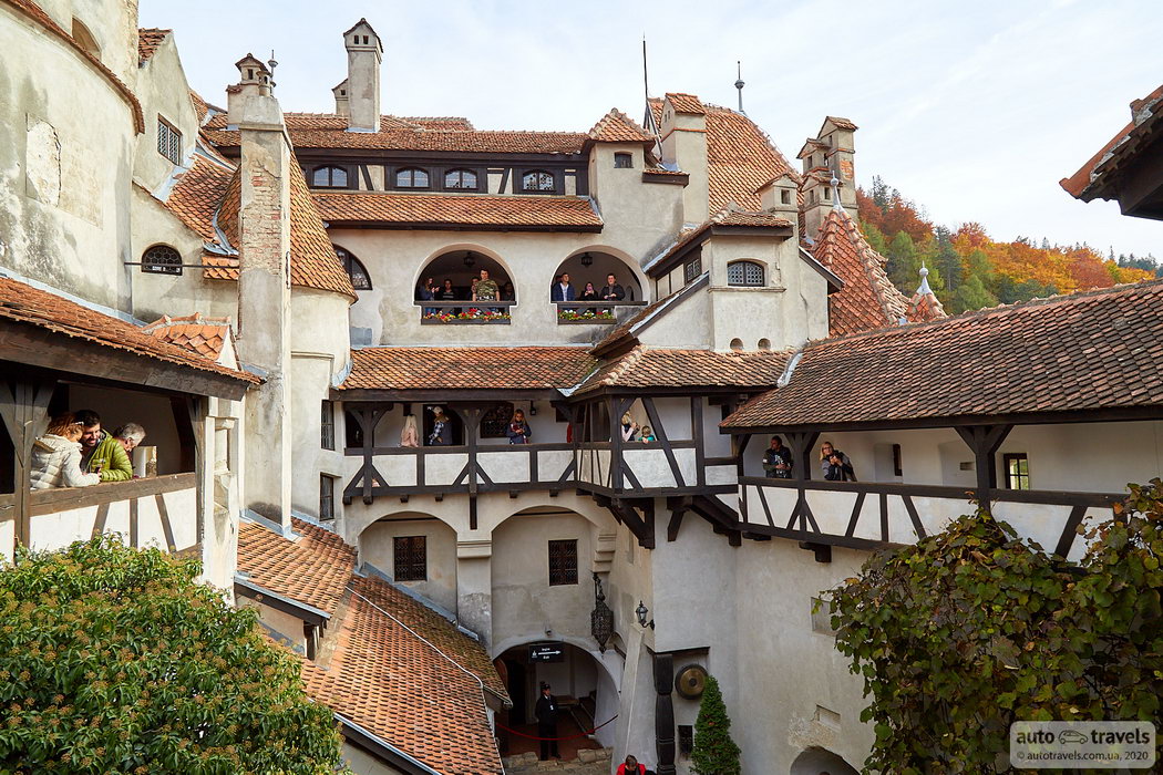 Замок Бран (Замок Дракули) –  Castelul Bran