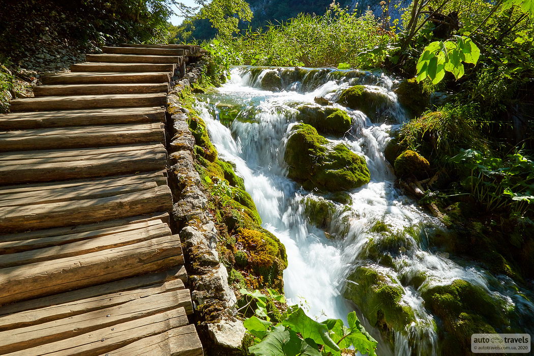 Plitvice Lakes, Croatia by car